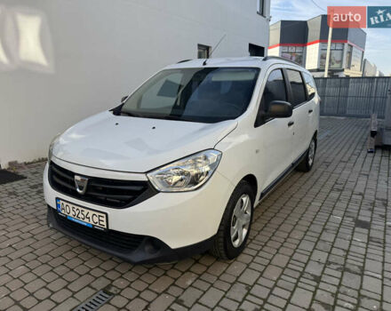 Белый Дачия Лоджи, объемом двигателя 1.6 л и пробегом 215 тыс. км за 6999 $, фото 1 на Automoto.ua