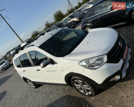 Білий Дачія Лоджі, об'ємом двигуна 1.5 л та пробігом 150 тис. км за 10899 $, фото 1 на Automoto.ua