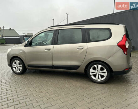 Бежевый Дачия Лоджи, объемом двигателя 1.5 л и пробегом 130 тыс. км за 7700 $, фото 2 на Automoto.ua