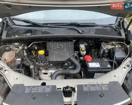 Бежевий Дачія Лоджі, об'ємом двигуна 1.6 л та пробігом 160 тис. км за 6900 $, фото 26 на Automoto.ua