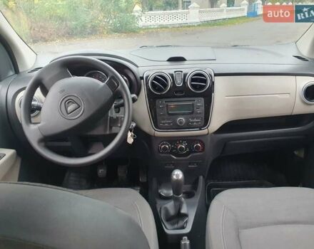 Бежевый Дачия Лоджи, объемом двигателя 1.5 л и пробегом 225 тыс. км за 7500 $, фото 12 на Automoto.ua