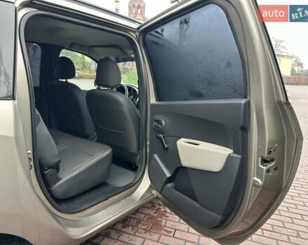 Бежевый Дачия Лоджи, объемом двигателя 1.5 л и пробегом 209 тыс. км за 8500 $, фото 17 на Automoto.ua