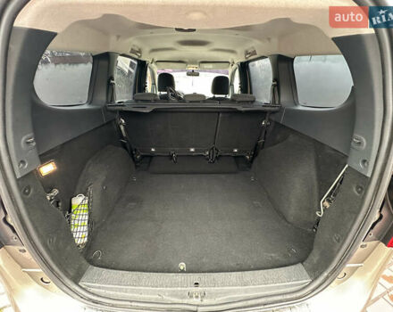 Бежевый Дачия Лоджи, объемом двигателя 1.5 л и пробегом 209 тыс. км за 8500 $, фото 31 на Automoto.ua