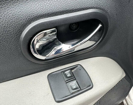 Бежевый Дачия Лоджи, объемом двигателя 1.5 л и пробегом 209 тыс. км за 8500 $, фото 33 на Automoto.ua