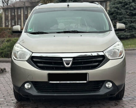 Бежевый Дачия Лоджи, объемом двигателя 1.5 л и пробегом 209 тыс. км за 8500 $, фото 2 на Automoto.ua