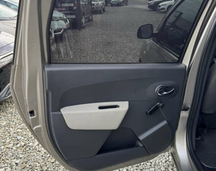 Бежевый Дачия Лоджи, объемом двигателя 1.46 л и пробегом 267 тыс. км за 8700 $, фото 16 на Automoto.ua