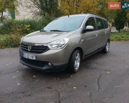 Бежевый Дачия Лоджи, объемом двигателя 1.5 л и пробегом 225 тыс. км за 7500 $, фото 1 на Automoto.ua