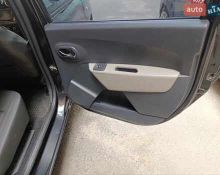 Дачия Лоджи 2012 в Киеве на Automoto.ua Черный Дачия Лоджи, объемом двигателя 1.2 л и пробегом 151 тыс. км за 7100 $, фото 8 на Automoto.ua