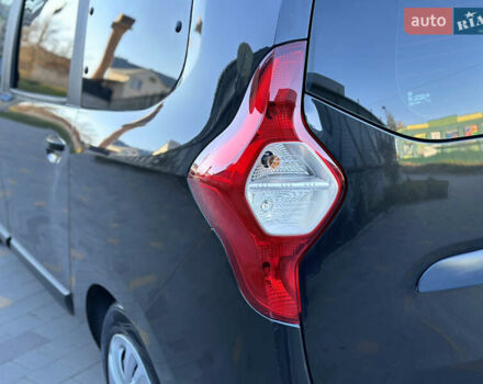 Чорний Дачія Лоджі, об'ємом двигуна 1.2 л та пробігом 174 тис. км за 5499 $, фото 12 на Automoto.ua