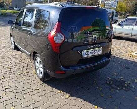 Черный Дачия Лоджи, объемом двигателя 1.5 л и пробегом 305 тыс. км за 8300 $, фото 3 на Automoto.ua