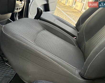 Дачія Лоджі 2018 у Дрогобичі на Automoto.ua Чорний Дачія Лоджі, об'ємом двигуна 1.6 л та пробігом 98 тис. км за 9750 $, фото 74 на Automoto.ua