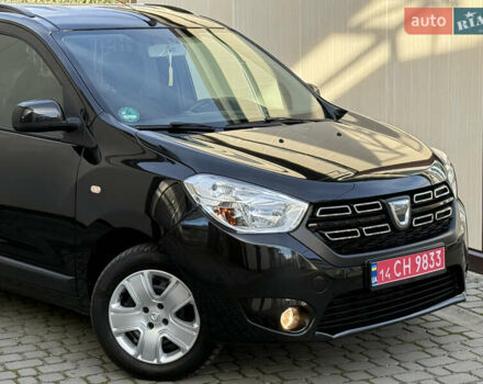 Дачія Лоджі 2018 у Дрогобичі на Automoto.ua Чорний Дачія Лоджі, об'ємом двигуна 1.6 л та пробігом 98 тис. км за 9750 $, фото 8 на Automoto.ua