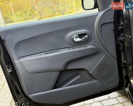 Дачія Лоджі 2018 у Дрогобичі на Automoto.ua Чорний Дачія Лоджі, об'ємом двигуна 1.6 л та пробігом 98 тис. км за 9750 $, фото 72 на Automoto.ua