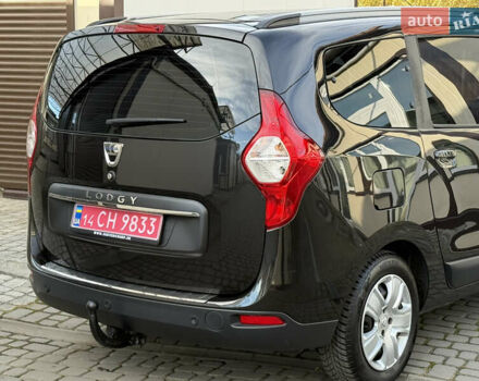 Дачія Лоджі 2018 у Дрогобичі на Automoto.ua Чорний Дачія Лоджі, об'ємом двигуна 1.6 л та пробігом 98 тис. км за 9750 $, фото 46 на Automoto.ua