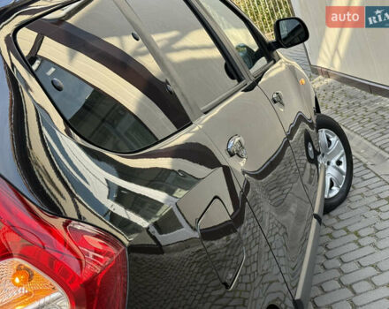 Дачія Лоджі 2018 у Дрогобичі на Automoto.ua Чорний Дачія Лоджі, об'ємом двигуна 1.6 л та пробігом 98 тис. км за 9750 $, фото 51 на Automoto.ua