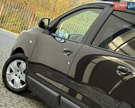 Дачія Лоджі 2018 у Дрогобичі на Automoto.ua Чорний Дачія Лоджі, об'ємом двигуна 1.6 л та пробігом 98 тис. км за 9750 $, фото 35 на Automoto.ua