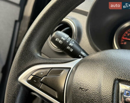 Дачія Лоджі 2018 у Дрогобичі на Automoto.ua Чорний Дачія Лоджі, об'ємом двигуна 1.6 л та пробігом 98 тис. км за 9750 $, фото 78 на Automoto.ua