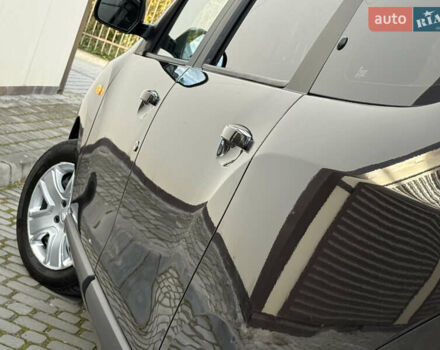 Дачія Лоджі 2018 у Дрогобичі на Automoto.ua Чорний Дачія Лоджі, об'ємом двигуна 1.6 л та пробігом 98 тис. км за 9750 $, фото 36 на Automoto.ua