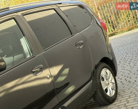 Дачія Лоджі 2018 у Дрогобичі на Automoto.ua Чорний Дачія Лоджі, об'ємом двигуна 1.6 л та пробігом 98 тис. км за 9750 $, фото 23 на Automoto.ua