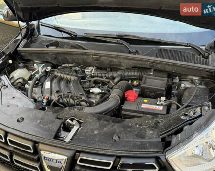 Дачія Лоджі 2018 у Дрогобичі на Automoto.ua Чорний Дачія Лоджі, об'ємом двигуна 1.6 л та пробігом 98 тис. км за 9750 $, фото 83 на Automoto.ua