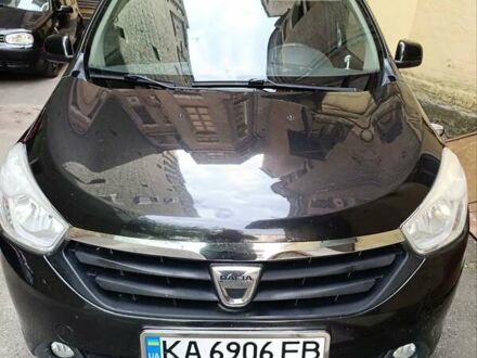 Черный Дачия Лоджи, объемом двигателя 1.2 л и пробегом 151 тыс. км за 7100 $, фото 1 на Automoto.ua