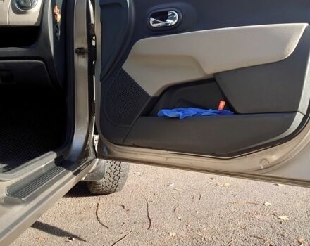 Дачия Лоджи 2012 в Черновцах на Automoto.ua Коричневый Дачия Лоджи, объемом двигателя 1.6 л и пробегом 249 тыс. км за 7563 $, фото 16 на Automoto.ua