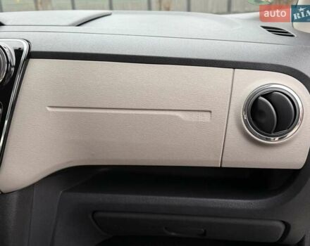 Коричневый Дачия Лоджи, объемом двигателя 1.6 л и пробегом 122 тыс. км за 8900 $, фото 56 на Automoto.ua