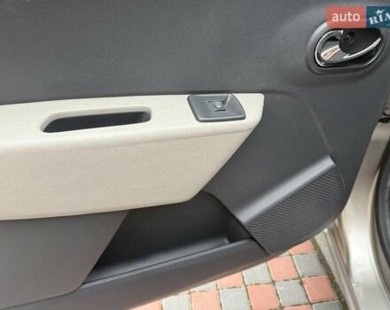 Коричневый Дачия Лоджи, объемом двигателя 1.6 л и пробегом 122 тыс. км за 8900 $, фото 85 на Automoto.ua