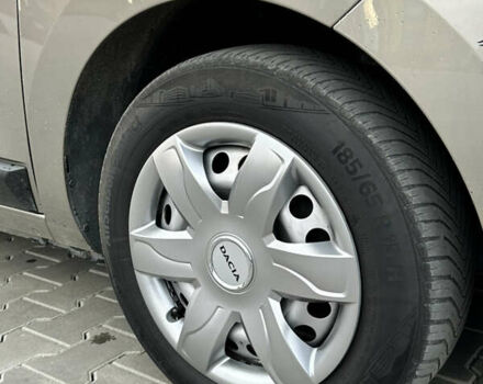 Дачія Лоджі, об'ємом двигуна 1.6 л та пробігом 235 тис. км за 7450 $, фото 11 на Automoto.ua