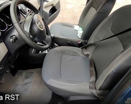 Дачія Лоджі, об'ємом двигуна 1.6 л та пробігом 237 тис. км за 6450 $, фото 9 на Automoto.ua