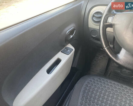 Дачія Лоджі 2014 у Богуславе на Automoto.ua Дачія Лоджі, об'ємом двигуна 1.6 л та пробігом 196 тис. км за 7200 $, фото 8 на Automoto.ua
