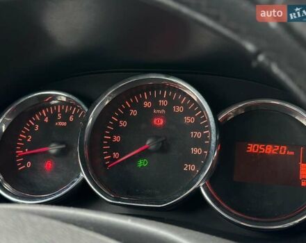 Сірий Дачія Лоджі, об'ємом двигуна 1.5 л та пробігом 305 тис. км за 6430 $, фото 32 на Automoto.ua