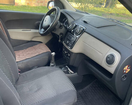 Серый Дачия Лоджи, объемом двигателя 1.5 л и пробегом 496 тыс. км за 6200 $, фото 6 на Automoto.ua