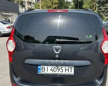 Серый Дачия Лоджи, объемом двигателя 1.6 л и пробегом 217 тыс. км за 7100 $, фото 3 на Automoto.ua