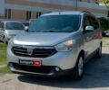 Серый Дачия Лоджи, объемом двигателя 1.5 л и пробегом 305 тыс. км за 7640 $, фото 1 на Automoto.ua