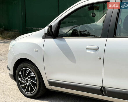 Серый Дачия Лоджи, объемом двигателя 1.6 л и пробегом 169 тыс. км за 7800 $, фото 9 на Automoto.ua