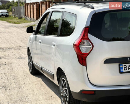 Серый Дачия Лоджи, объемом двигателя 1.6 л и пробегом 169 тыс. км за 7800 $, фото 4 на Automoto.ua