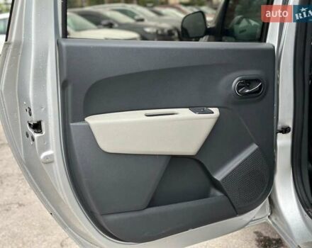 Сірий Дачія Лоджі, об'ємом двигуна 1.5 л та пробігом 305 тис. км за 6430 $, фото 20 на Automoto.ua