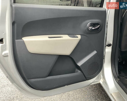 Сірий Дачія Лоджі, об'ємом двигуна 1.46 л та пробігом 305 тис. км за 6400 $, фото 7 на Automoto.ua