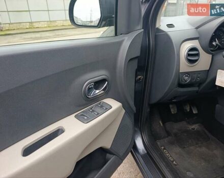 Сірий Дачія Лоджі, об'ємом двигуна 1.5 л та пробігом 220 тис. км за 8300 $, фото 26 на Automoto.ua