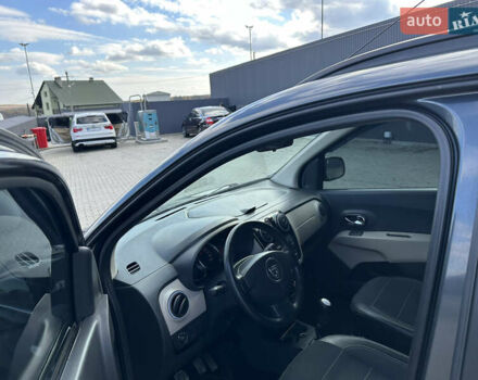 Дачия Лоджи 2012 в Каменце-Подольском на Automoto.ua Серый Дачия Лоджи, объемом двигателя 1.5 л и пробегом 151 тыс. км за 7200 $, фото 30 на Automoto.ua