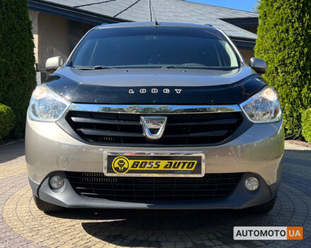 Серый Дачия Лоджи, объемом двигателя 1.5 л и пробегом 180 тыс. км за 7900 $, фото 1 на Automoto.ua