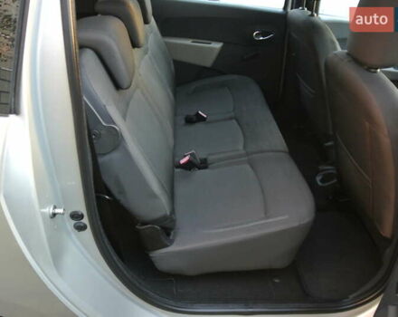 Серый Дачия Лоджи, объемом двигателя 1.5 л и пробегом 238 тыс. км за 8800 $, фото 14 на Automoto.ua