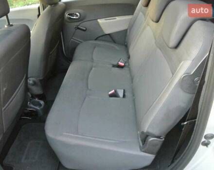 Серый Дачия Лоджи, объемом двигателя 1.5 л и пробегом 238 тыс. км за 8800 $, фото 11 на Automoto.ua