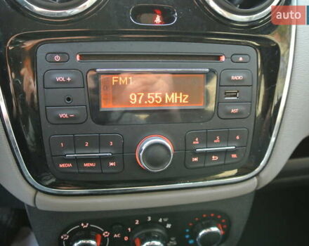 Серый Дачия Лоджи, объемом двигателя 1.5 л и пробегом 238 тыс. км за 8800 $, фото 25 на Automoto.ua