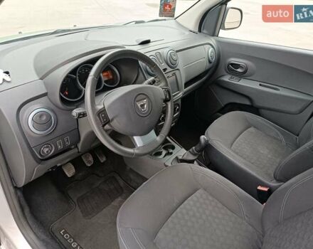 Сірий Дачія Лоджі, об'ємом двигуна 1.2 л та пробігом 83 тис. км за 8750 $, фото 7 на Automoto.ua
