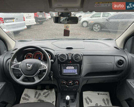 Серый Дачия Лоджи, объемом двигателя 1.6 л и пробегом 197 тыс. км за 9700 $, фото 13 на Automoto.ua