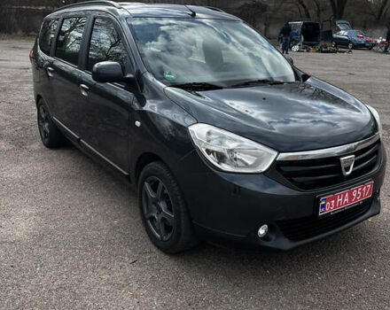 Серый Дачия Лоджи, объемом двигателя 1.6 л и пробегом 206 тыс. км за 7999 $, фото 1 на Automoto.ua