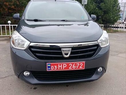 Серый Дачия Лоджи, объемом двигателя 1.5 л и пробегом 220 тыс. км за 8300 $, фото 1 на Automoto.ua