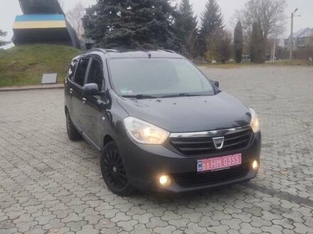 Серый Дачия Лоджи, объемом двигателя 1.5 л и пробегом 262 тыс. км за 6999 $, фото 1 на Automoto.ua